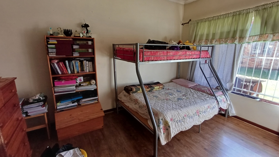 4 Bedroom Property for Sale in Sunninghill Gauteng