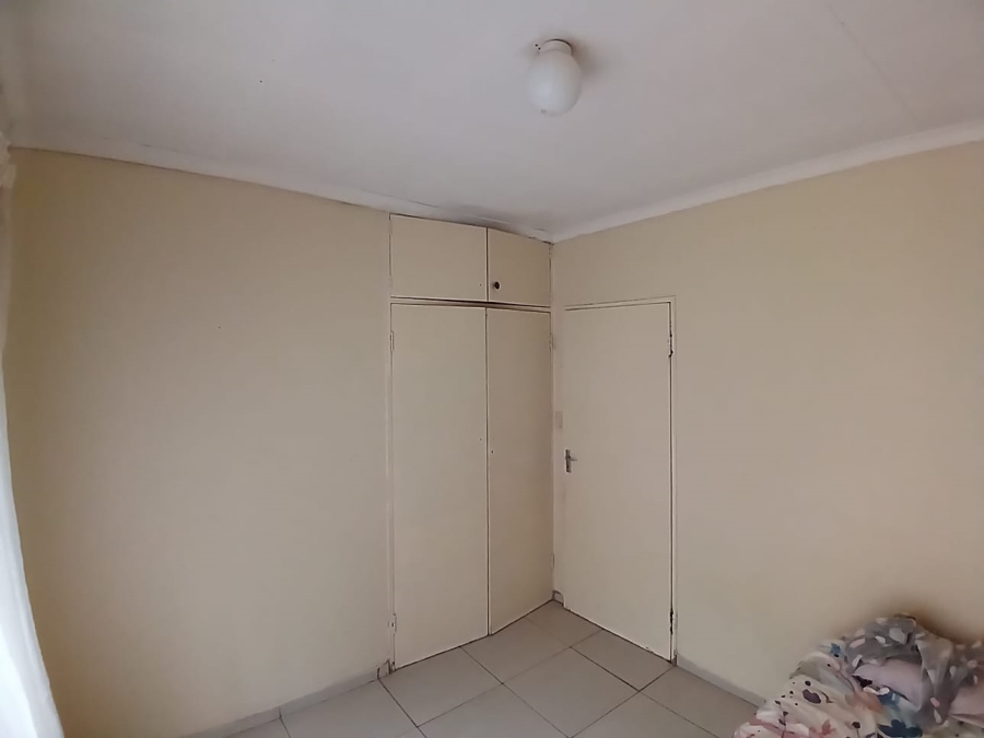 3 Bedroom Property for Sale in Unitas Park Gauteng