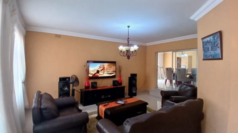 4 Bedroom Property for Sale in Waldrift Gauteng