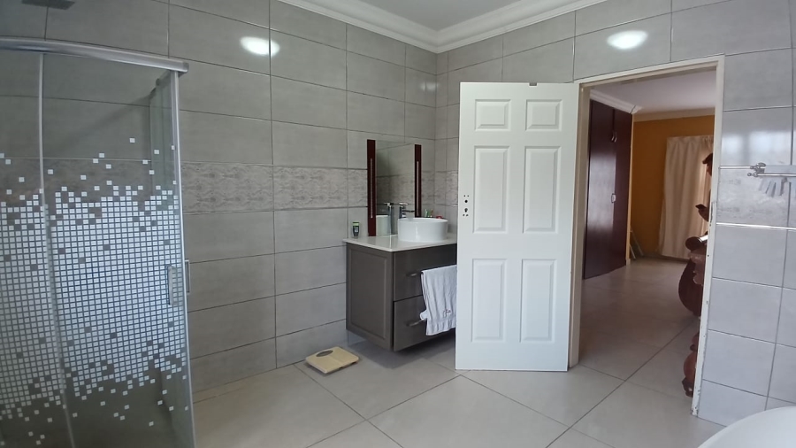 4 Bedroom Property for Sale in Waldrift Gauteng