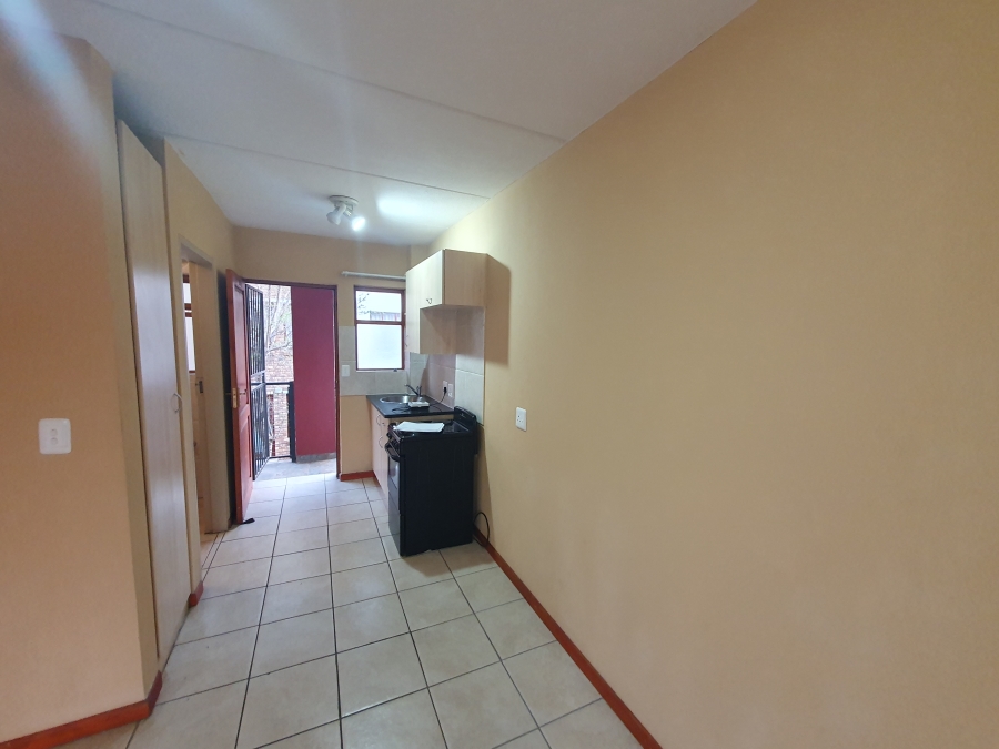 1 Bedroom Property for Sale in Montana Gauteng