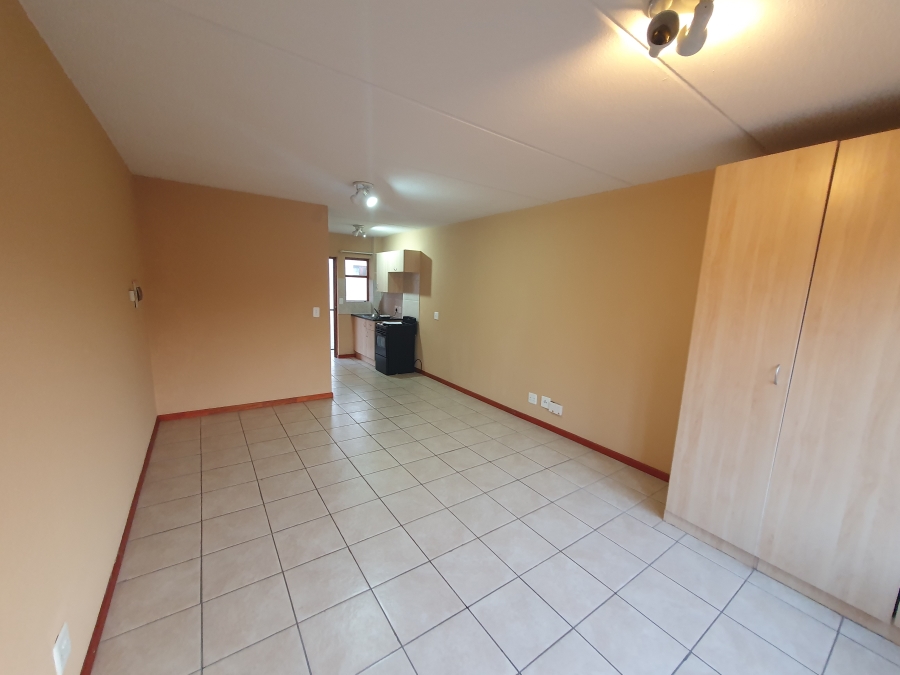 1 Bedroom Property for Sale in Montana Gauteng