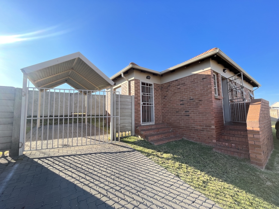 3 Bedroom Property for Sale in Thatch Hill Estate Gauteng