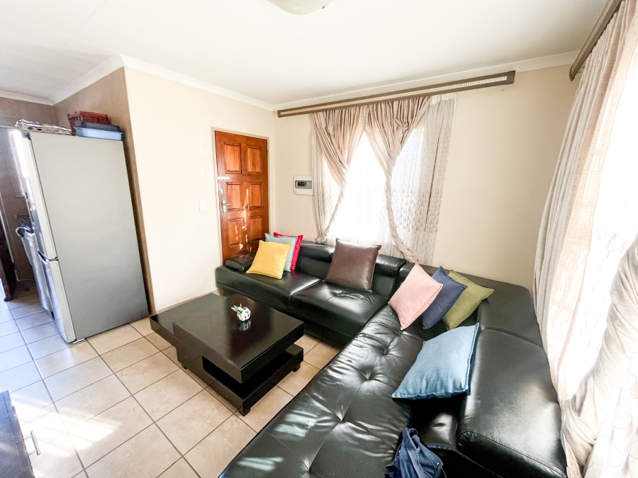 3 Bedroom Property for Sale in Thatch Hill Estate Gauteng