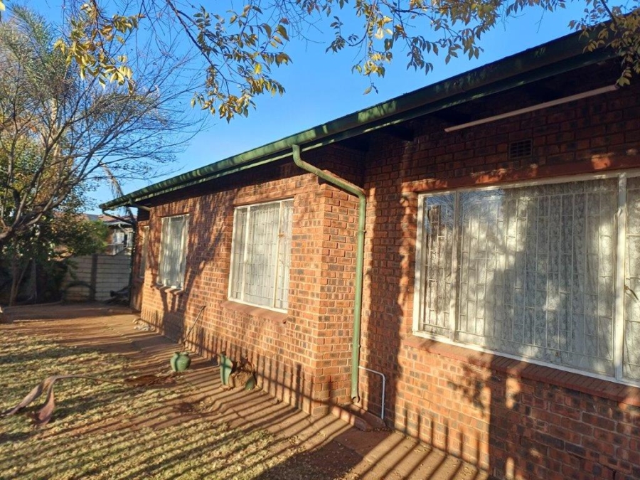 3 Bedroom Property for Sale in Dalview Gauteng