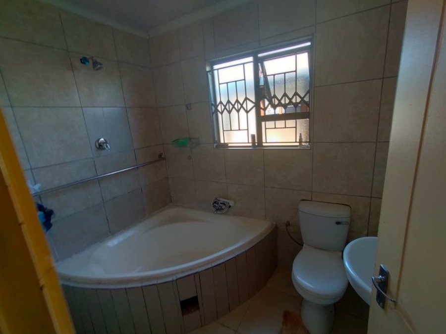 3 Bedroom Property for Sale in Cosmo City Gauteng