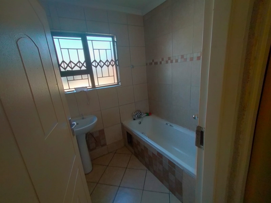 3 Bedroom Property for Sale in Cosmo City Gauteng