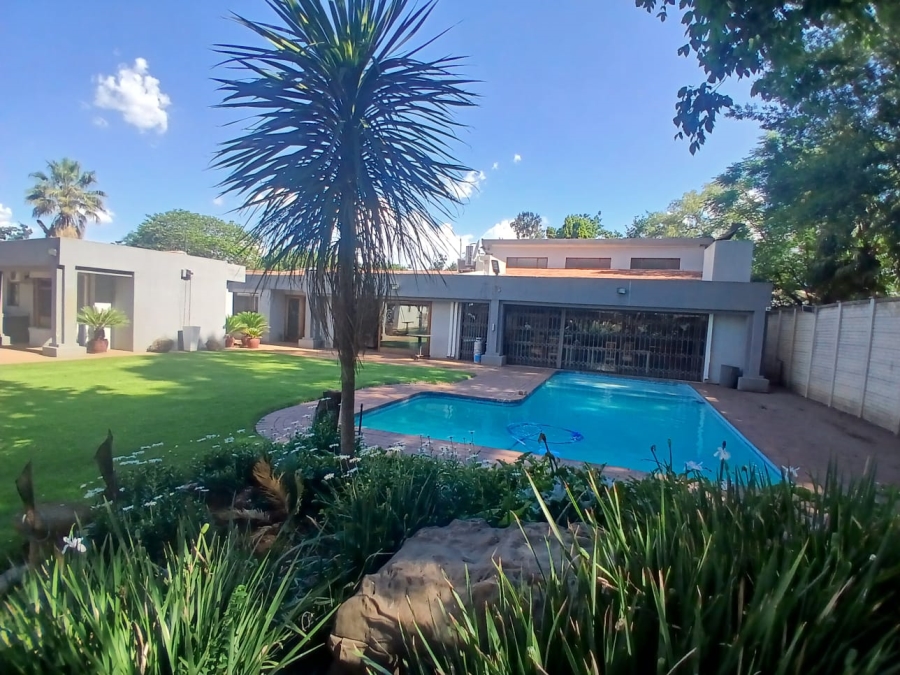 5 Bedroom Property for Sale in Arcon Park Gauteng