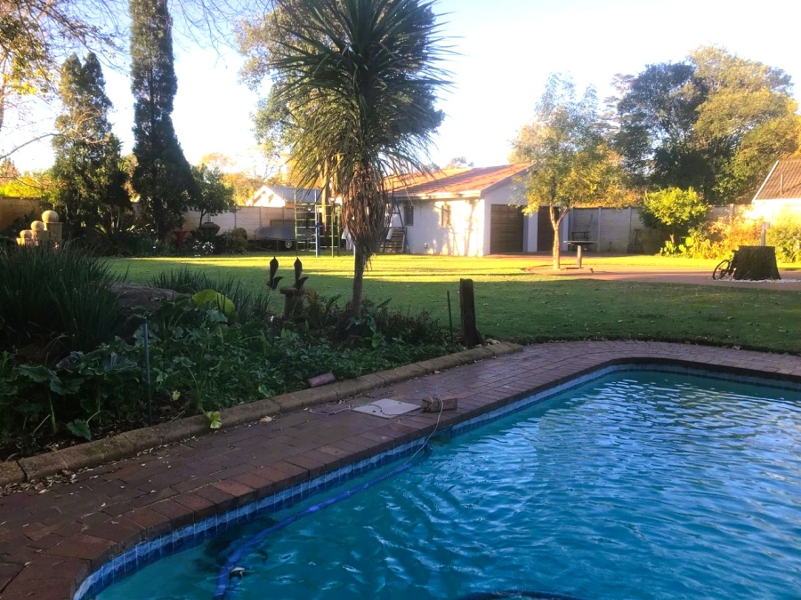 5 Bedroom Property for Sale in Arcon Park Gauteng