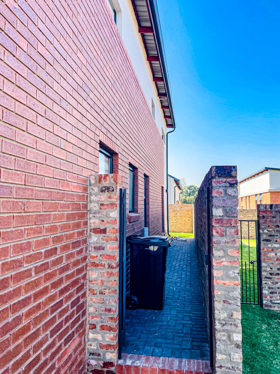 To Let 4 Bedroom Property for Rent in Carlswald Gauteng