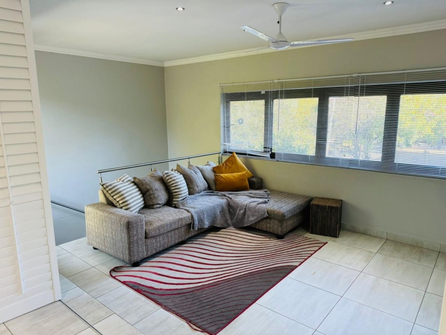 4 Bedroom Property for Sale in Bromhof Gauteng