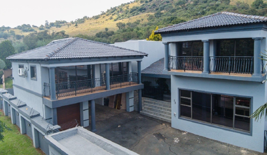 4 Bedroom Property for Sale in Bassonia Gauteng