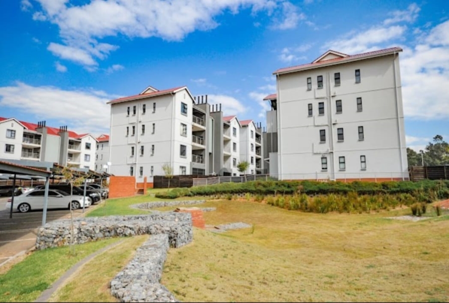 To Let 1 Bedroom Property for Rent in Modderfontein Gauteng