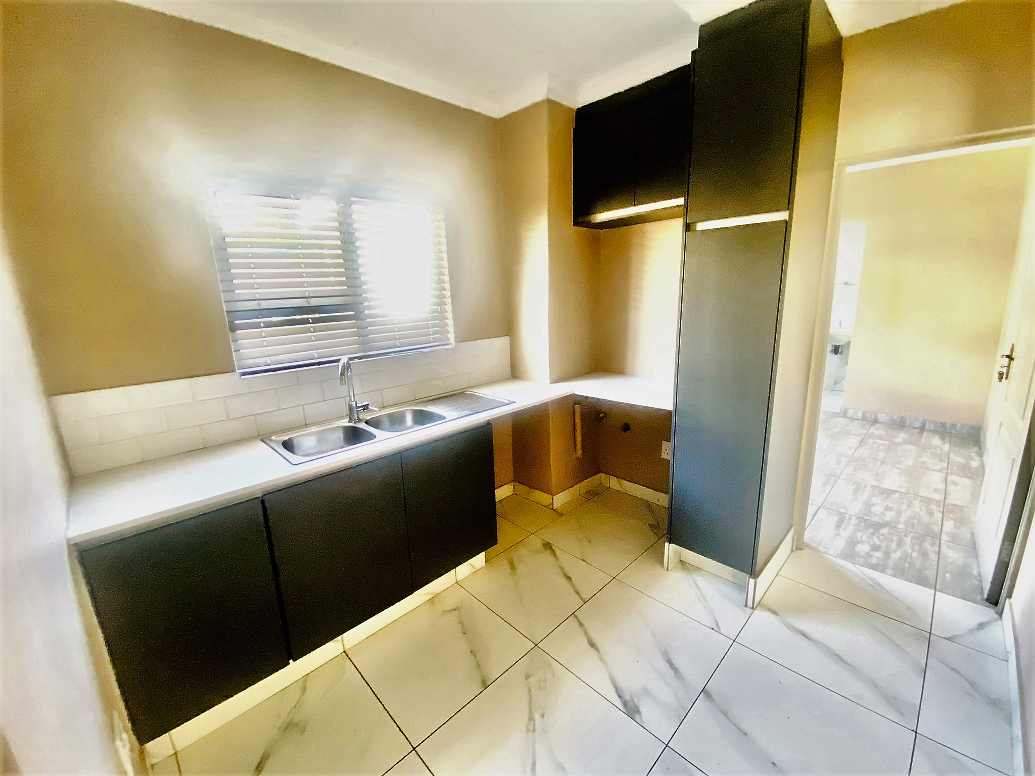 5 Bedroom Property for Sale in Golden Fields Estate Gauteng