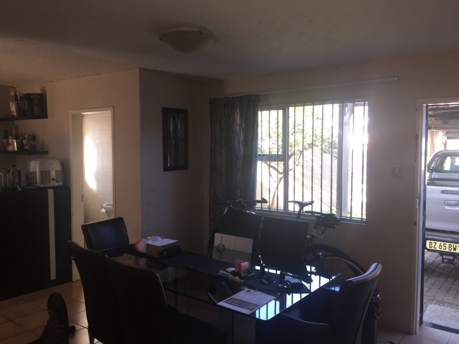 2 Bedroom Property for Sale in Sunninghill Gauteng