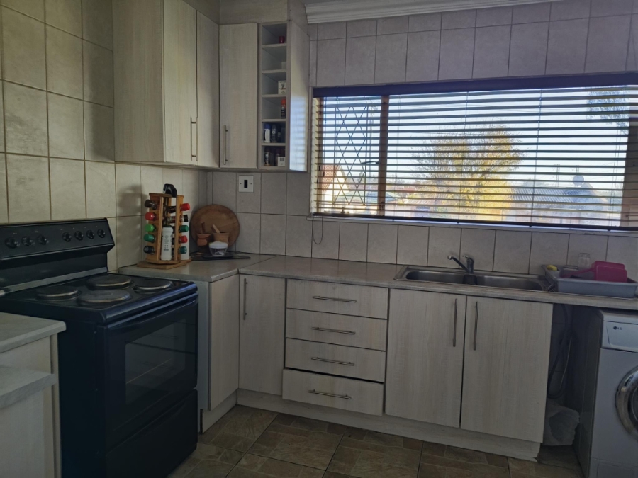 3 Bedroom Property for Sale in Klopperpark Gauteng