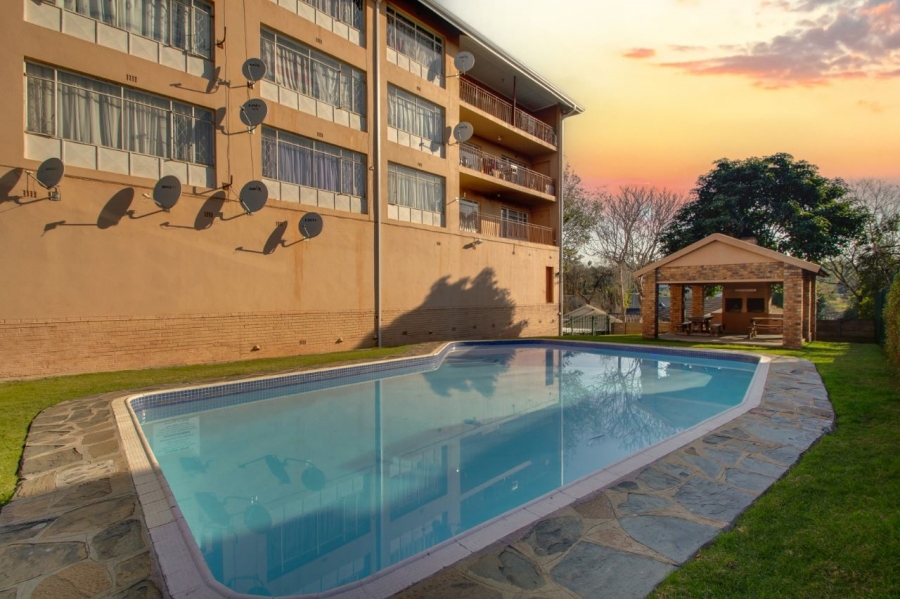 1 Bedroom Property for Sale in Ferndale Gauteng