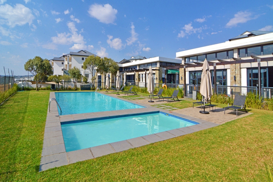 To Let 3 Bedroom Property for Rent in Modderfontein Gauteng