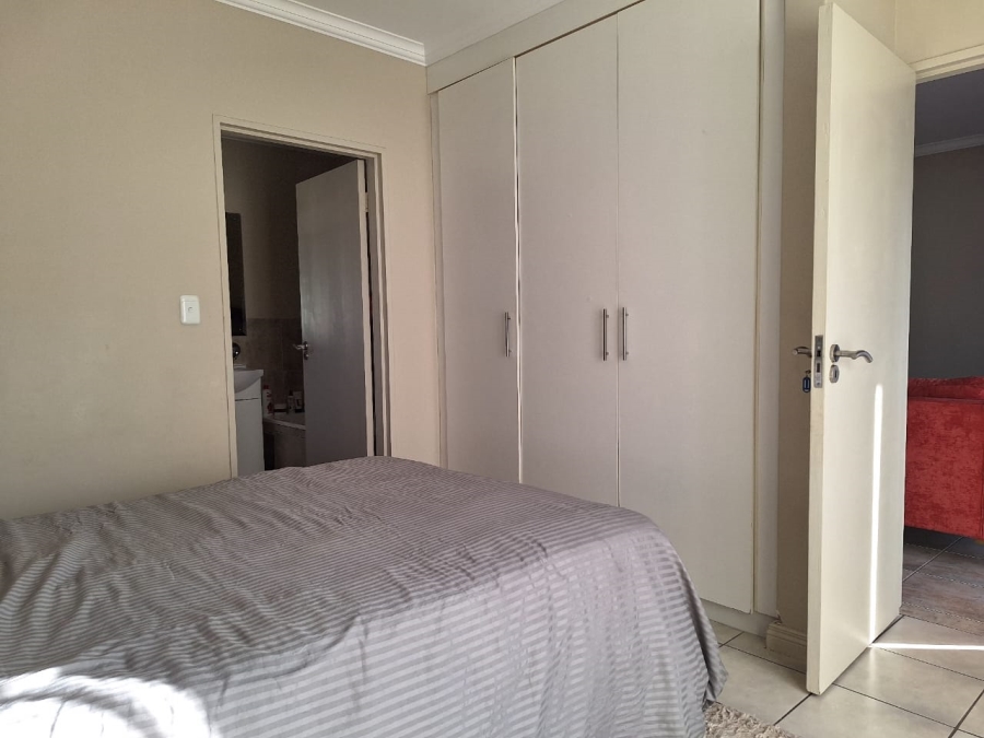 2 Bedroom Property for Sale in Rivonia Gauteng