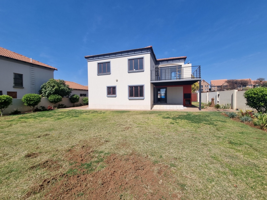 4 Bedroom Property for Sale in Willow Acres Gauteng