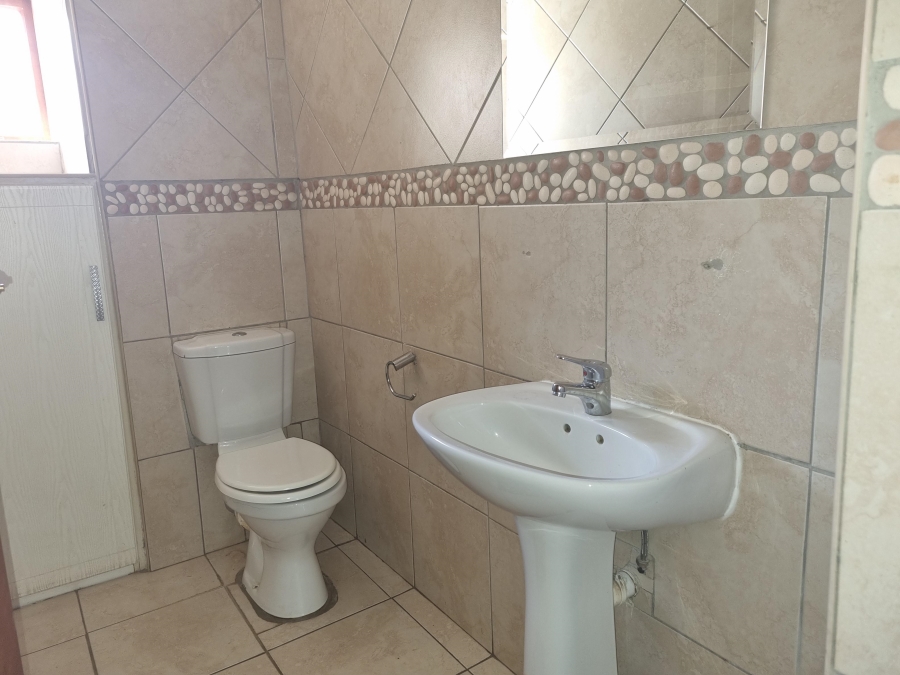 4 Bedroom Property for Sale in Willow Acres Gauteng