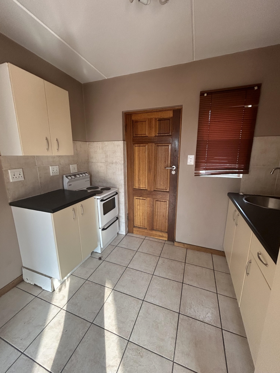 To Let 1 Bedroom Property for Rent in Braamfontein Werf Gauteng