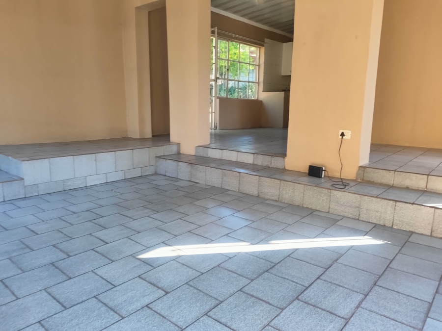 To Let 2 Bedroom Property for Rent in Silverton Gauteng