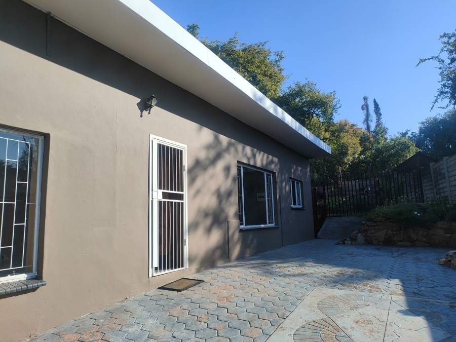 To Let 2 Bedroom Property for Rent in Silverton Gauteng