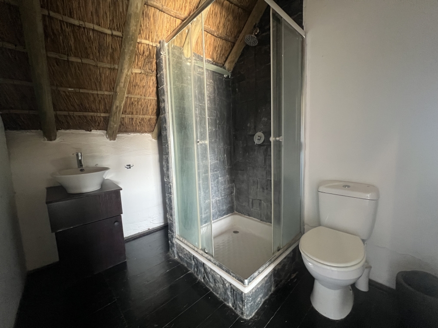 To Let 2 Bedroom Property for Rent in Rangeview Gauteng