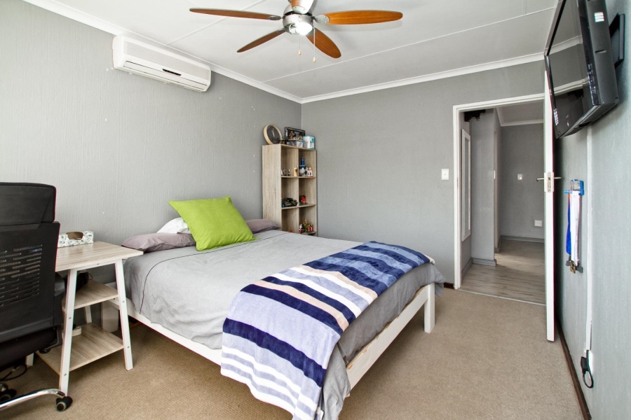 To Let 3 Bedroom Property for Rent in Moreleta Park Gauteng