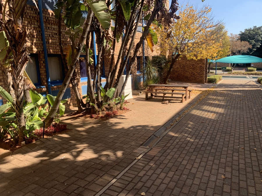 To Let commercial Property for Rent in Randjespark Gauteng