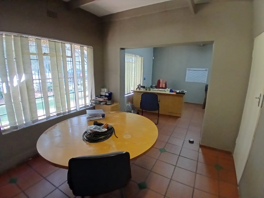 Commercial Property for Sale in Sybrand Van Niekerk Park Gauteng