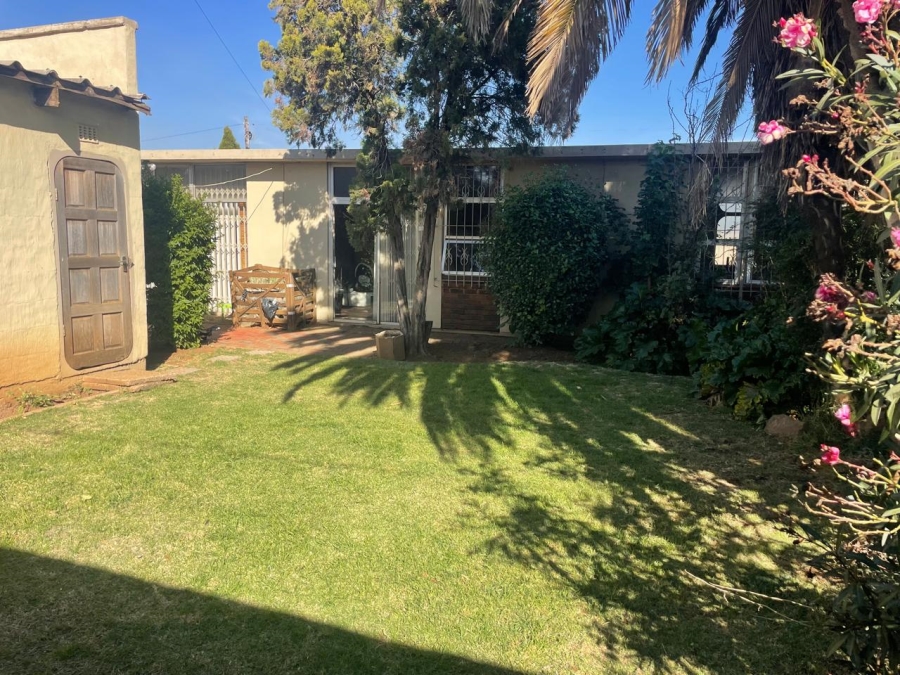 3 Bedroom Property for Sale in Pimville Zone 5 Gauteng