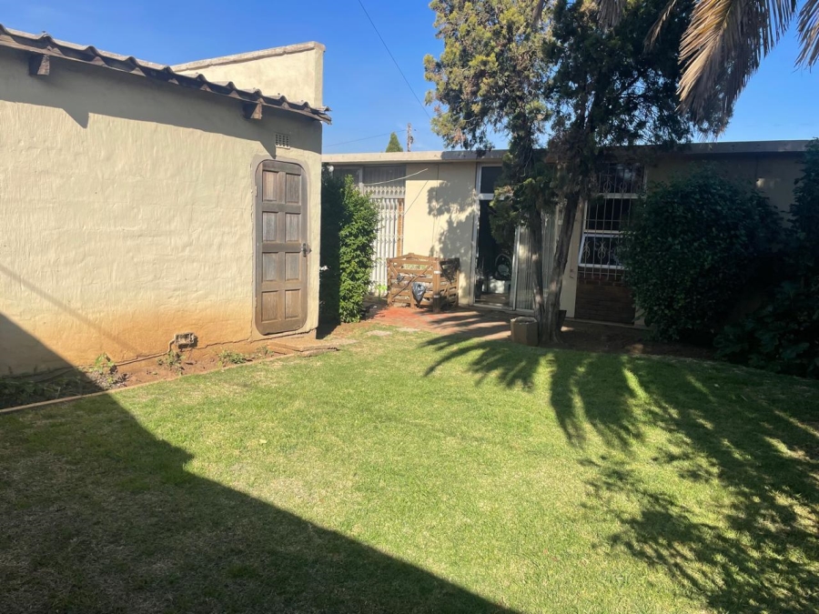 3 Bedroom Property for Sale in Pimville Zone 5 Gauteng