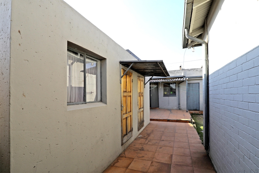 3 Bedroom Property for Sale in Crosby Gauteng