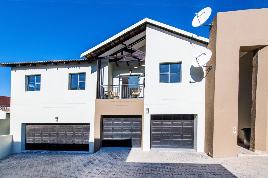 2 Bedroom Property for Sale in Willaway Gauteng