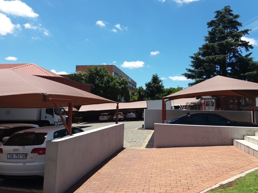 To Let commercial Property for Rent in Spartan Gauteng