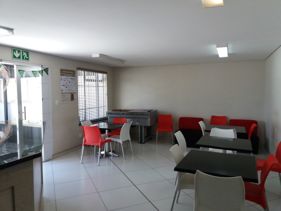 To Let commercial Property for Rent in Spartan Gauteng