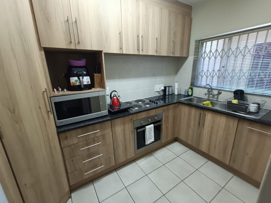 2 Bedroom Property for Sale in Wonderboom Gauteng