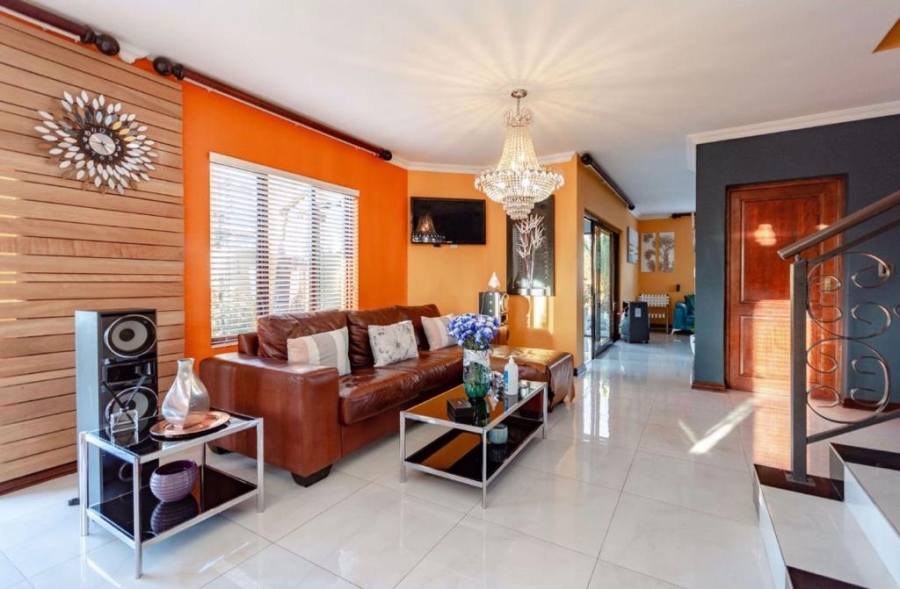 4 Bedroom Property for Sale in Helderwyk Gauteng