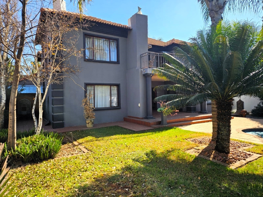 To Let 3 Bedroom Property for Rent in Highveld Gauteng