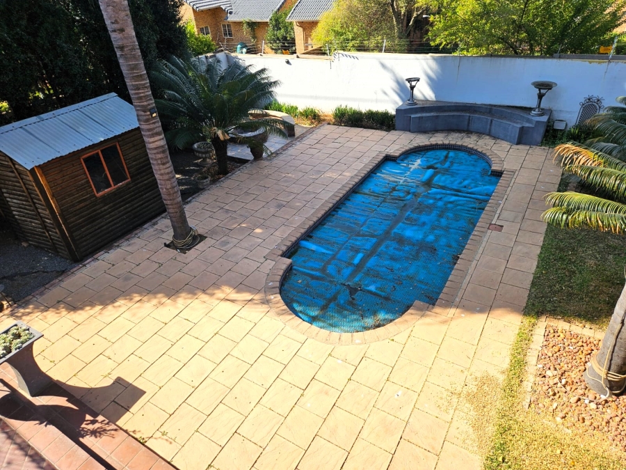 To Let 3 Bedroom Property for Rent in Highveld Gauteng