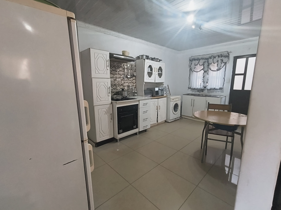 3 Bedroom Property for Sale in Bram Fischerville Gauteng