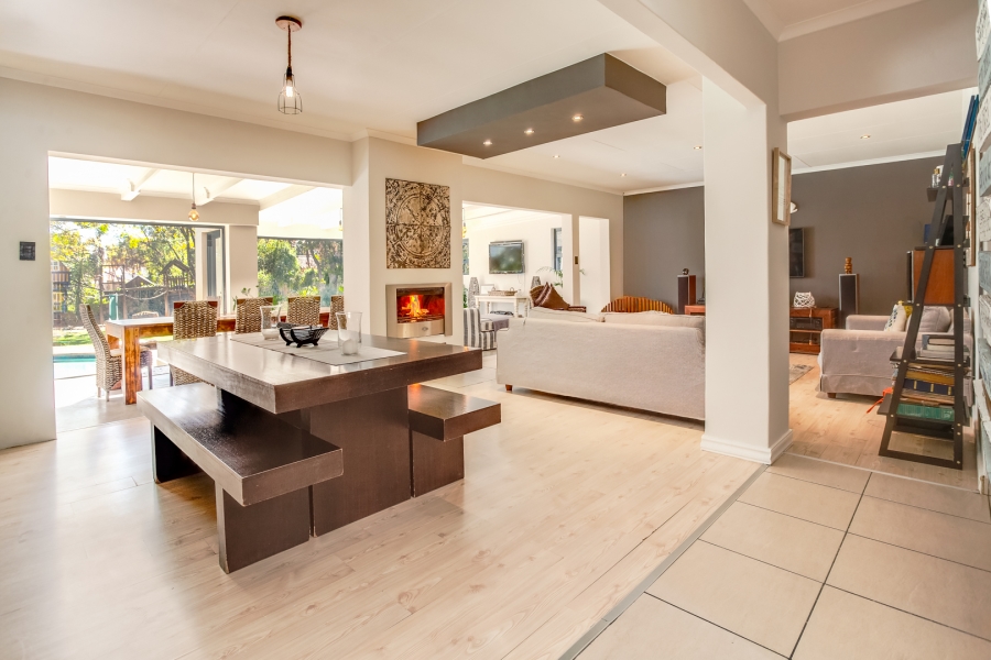 3 Bedroom Property for Sale in Douglasdale Gauteng