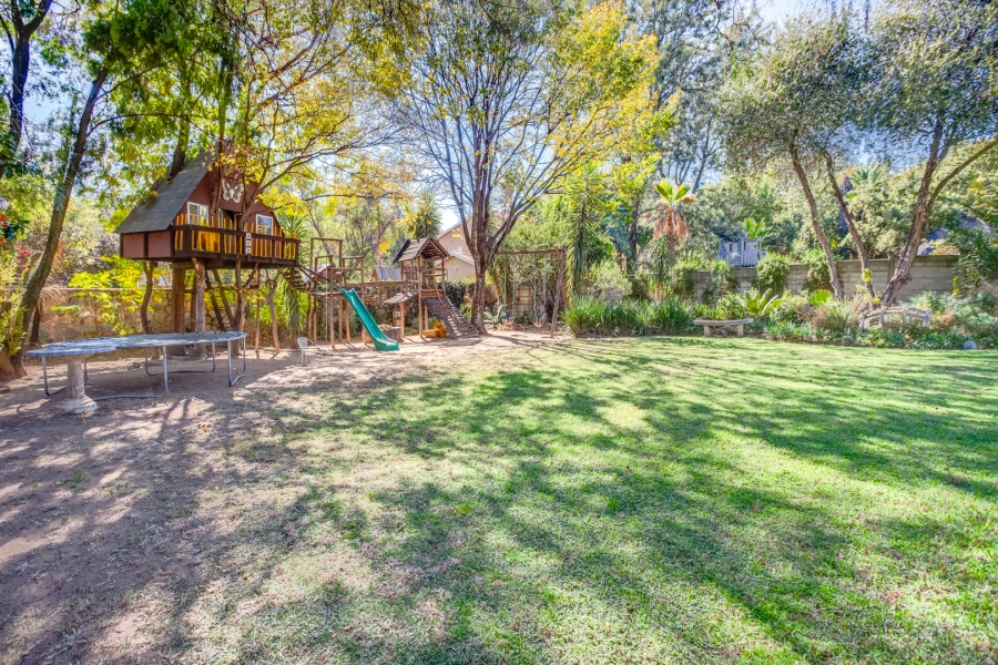 3 Bedroom Property for Sale in Douglasdale Gauteng