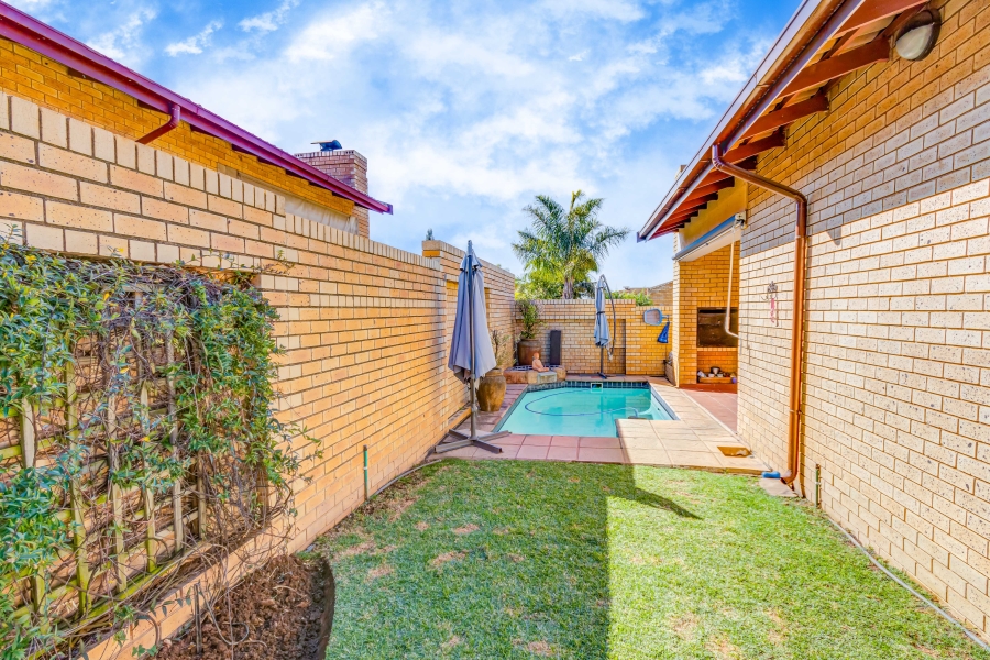 3 Bedroom Property for Sale in Randpark Ridge Gauteng