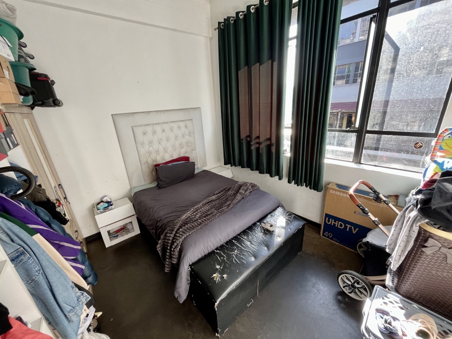 1 Bedroom Property for Sale in Maboneng Gauteng