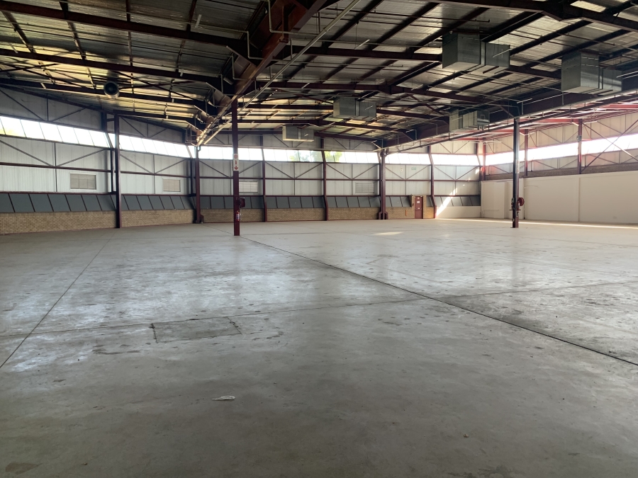 To Let commercial Property for Rent in Halfway House Gauteng