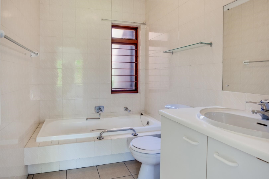 2 Bedroom Property for Sale in Lonehill Gauteng