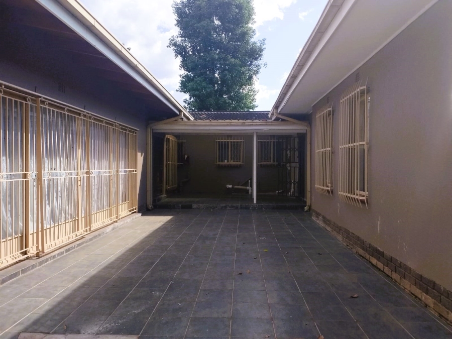 3 Bedroom Property for Sale in Arcon Park Gauteng